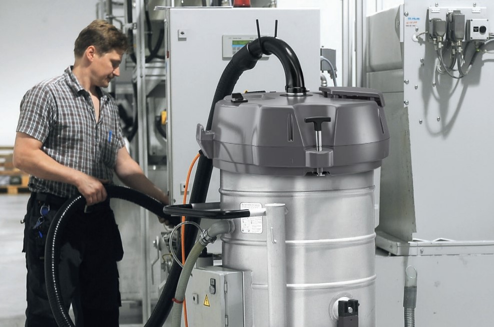 Промышленный пылесос Karcher IVR-L 100/24-2 Me