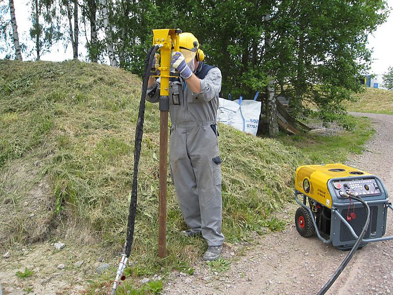 Гидравлический копер для забивки стержней Atlas Copco LPD-LD-T