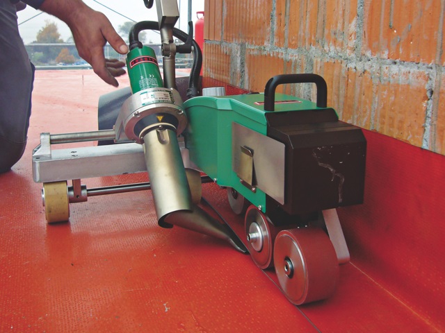 Сварочная машина Leister VARIMAT V2 220