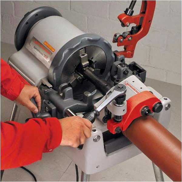 Универсальные резьбонарезные станки Rothenberger