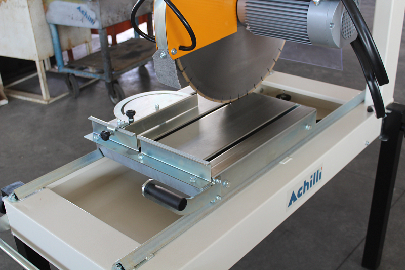 Камнерезный станок Achilli TRT 600 CE