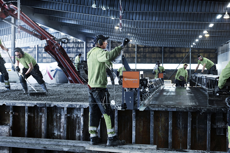 Секционная виброрейка Husqvarna BT 90 E