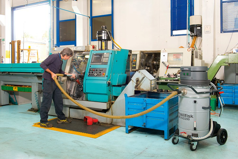 Пылесос для сбора масла Nilfisk VHO 200