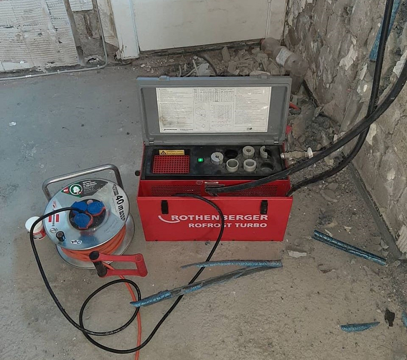 Аппарат для заморозки труб Rothenberger Rofrost Turbo 1 1/4"